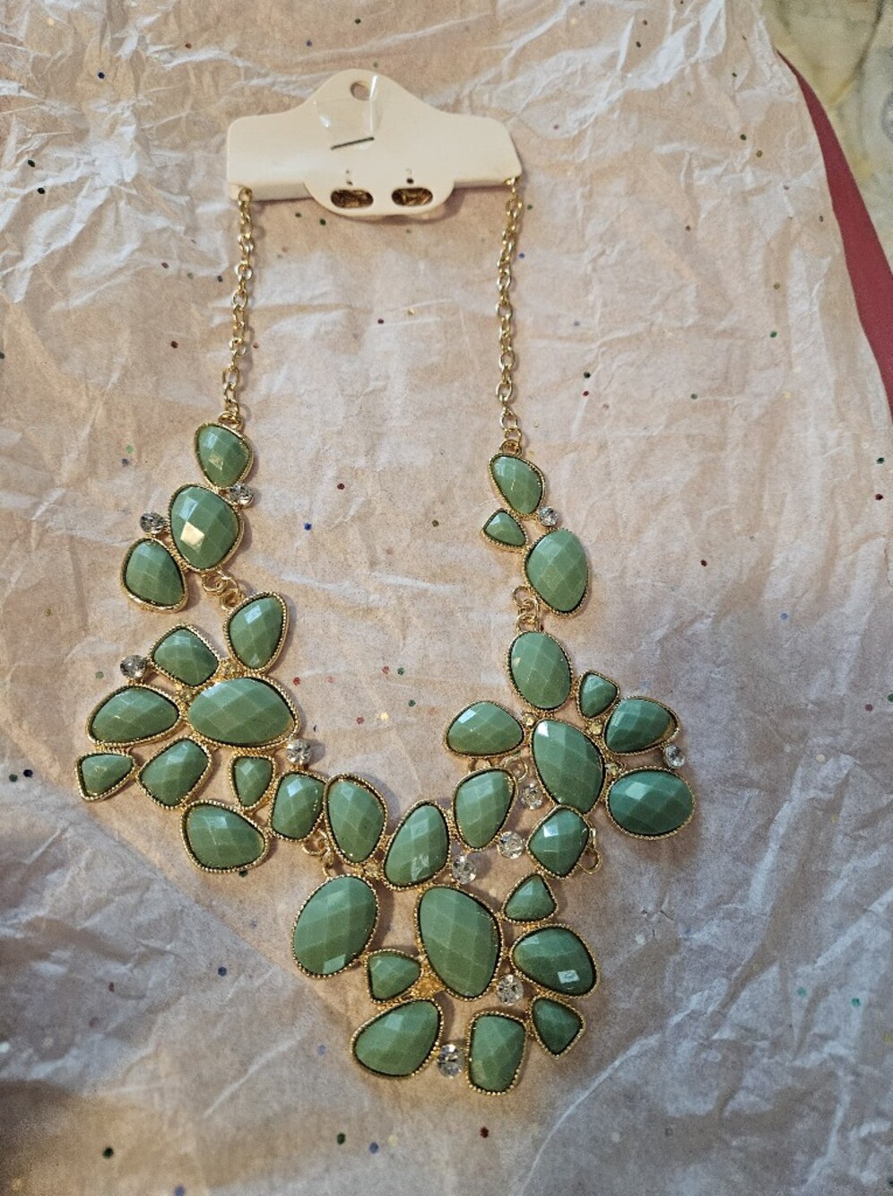 BRAND NEW ** Gold-Tone Statement Necklace with Mint Green Stones